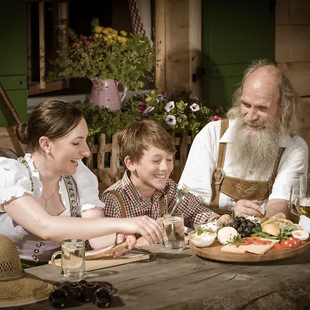 Bergparadies - Inklusive Eintritt In Alpentherme アパートホテル ドルフガシュタイン